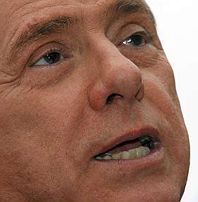 Berlusconi: Quella del PD, una manifestazione ad uso interno alla sinistra